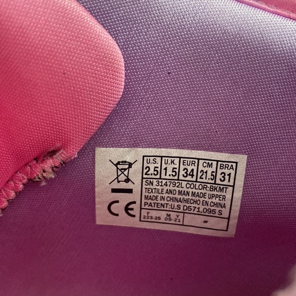 Sketchers twinkle toes high top shoes size 2.5 - Picture 7 of 9